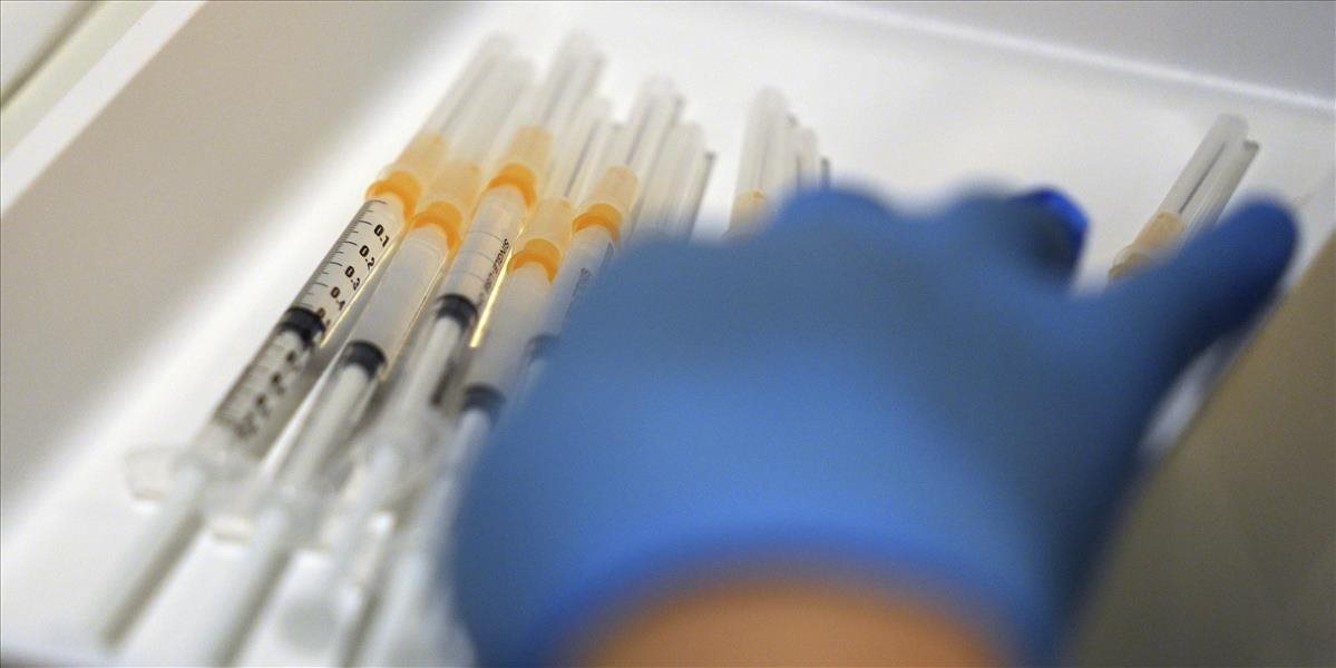 Moderna požiadala EMA o povolenie používania jej vakcíny u mladistvých