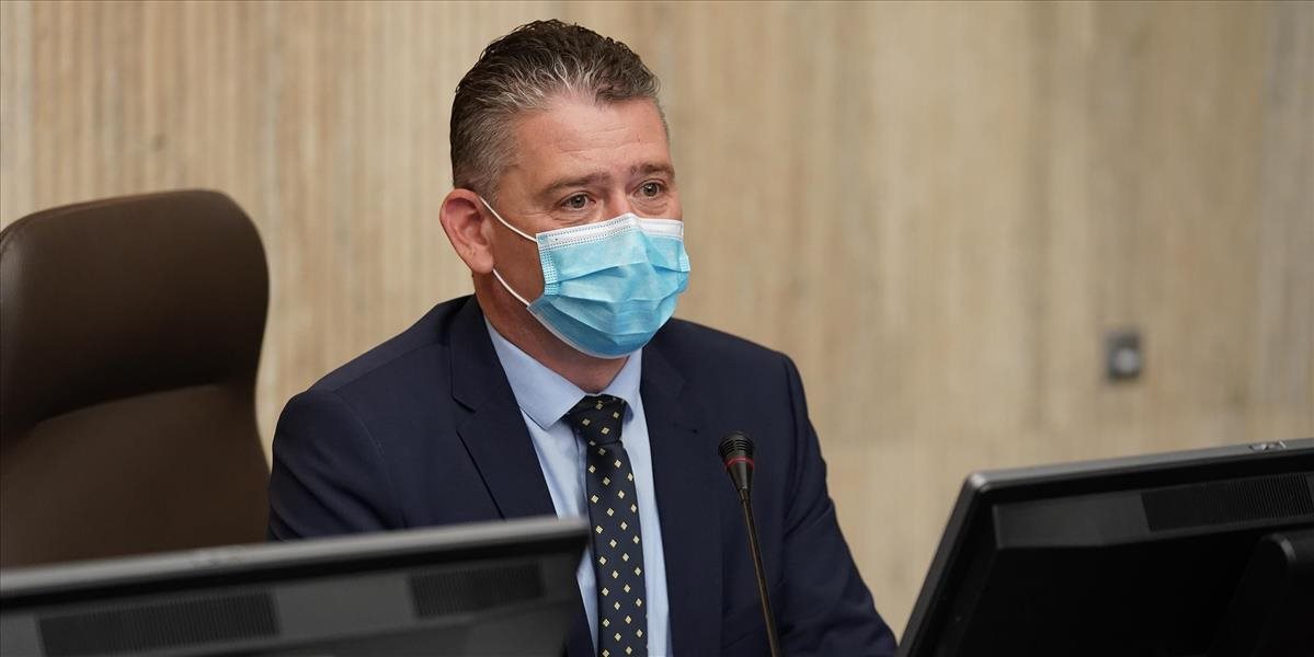 Obháji minister vnútra svoju funkciu? Peter Pčolinský bude hlasovať s opozíciou
