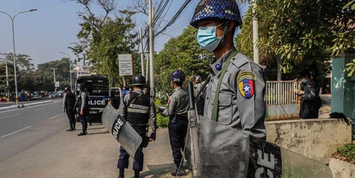Mjanmarsko: Záhadné úmrtia funkcionárov strany NLD