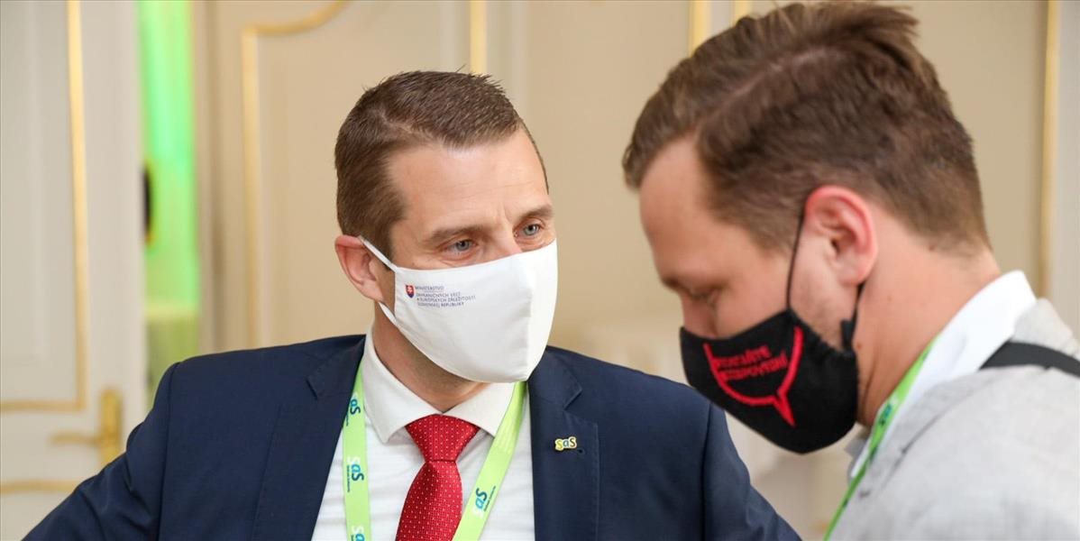 Liberáli si na kongrese strany zvolili osem členov do republikovej rady. Najväčšiu podporu získal Klus