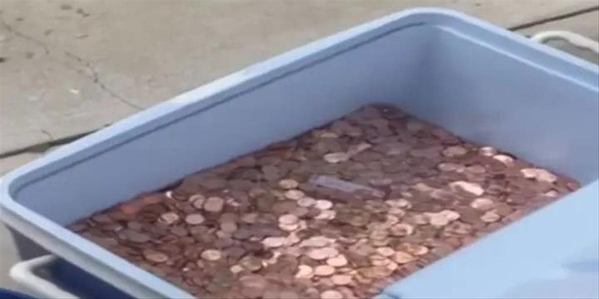 Muž zaplatil svoje posledné výživné v minciach. Priviezol ich na vlečke
