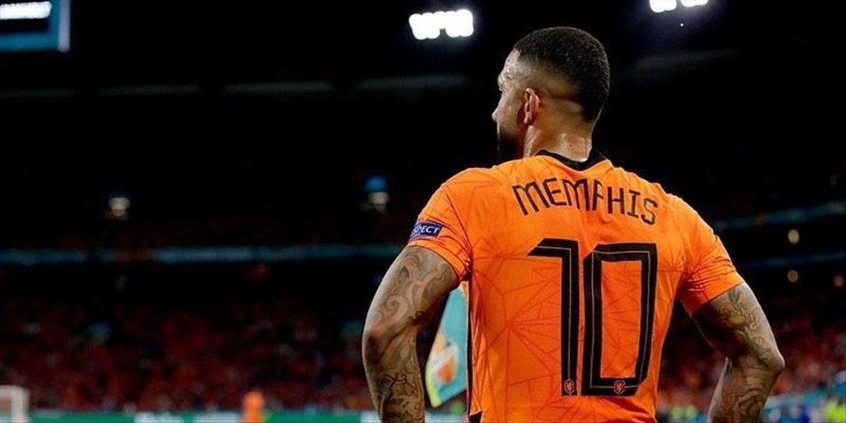 Barcelona oznámila zisk ďalšej posily. Z Lyonu prichádza Depay