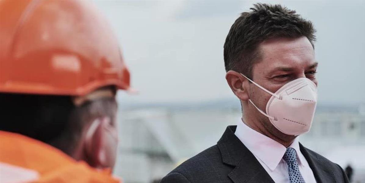 VIDEO: Minister Doležal ubezpečil verejnosť, že výstavba na tuneli Višňové pokračuje