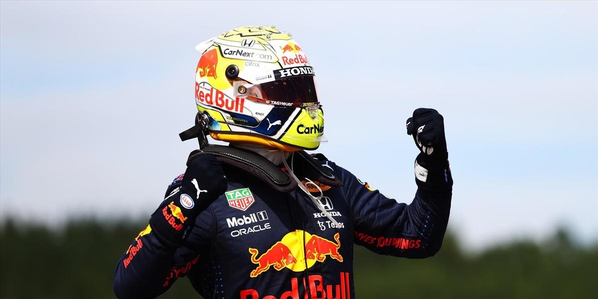 Verstappen ovládol aj druhé preteky v rakúsku, Hamilton výrazne zaostal
