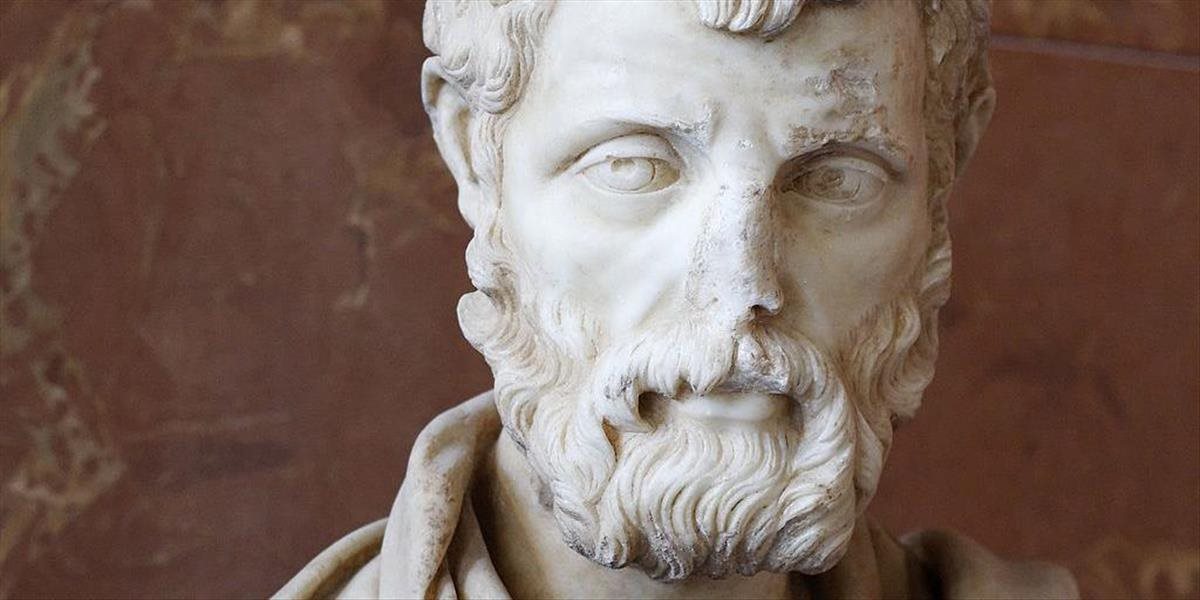 Dejiny vyvoleného ľudu: O tom, ako vyzerá, keď sa moci chopí skutočný blázon