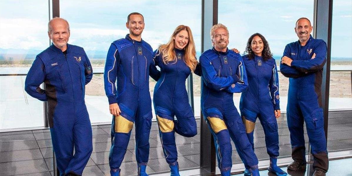 VIDEO: Miliardár Richard Branson predbehol Jeffa Bezosa a dostal sa do vesmíru