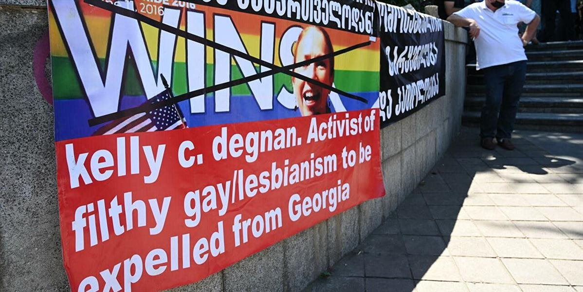 Cirkev, LGBT či NATO - čo bráni západnej kultúre v Gruzínsku?