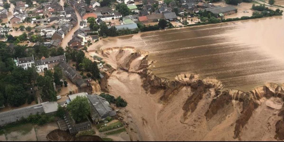 VIDEO: Nemci a Belgičania bojujú s povodňami, v meste Erfstadt už vznikla masívna jama!
