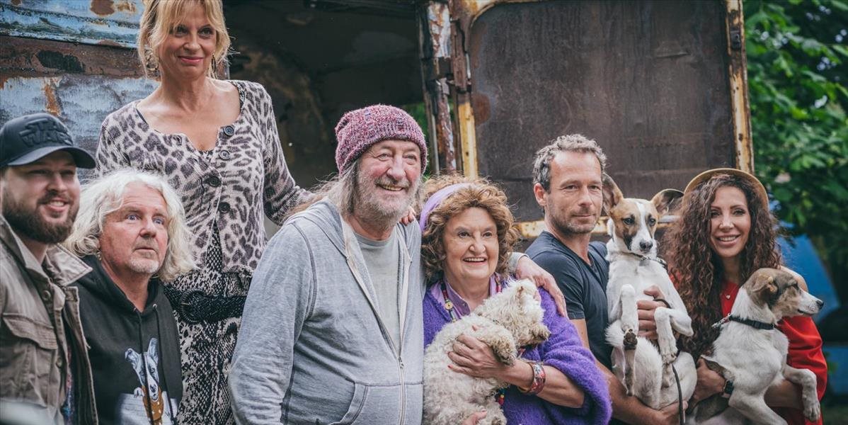 REPORTÁŽ: Premiéra filmu Gump. Krásny príbeh o láske medzi psom a človekom predstavili Ivana Chýlková a režisér F. A Brabec!