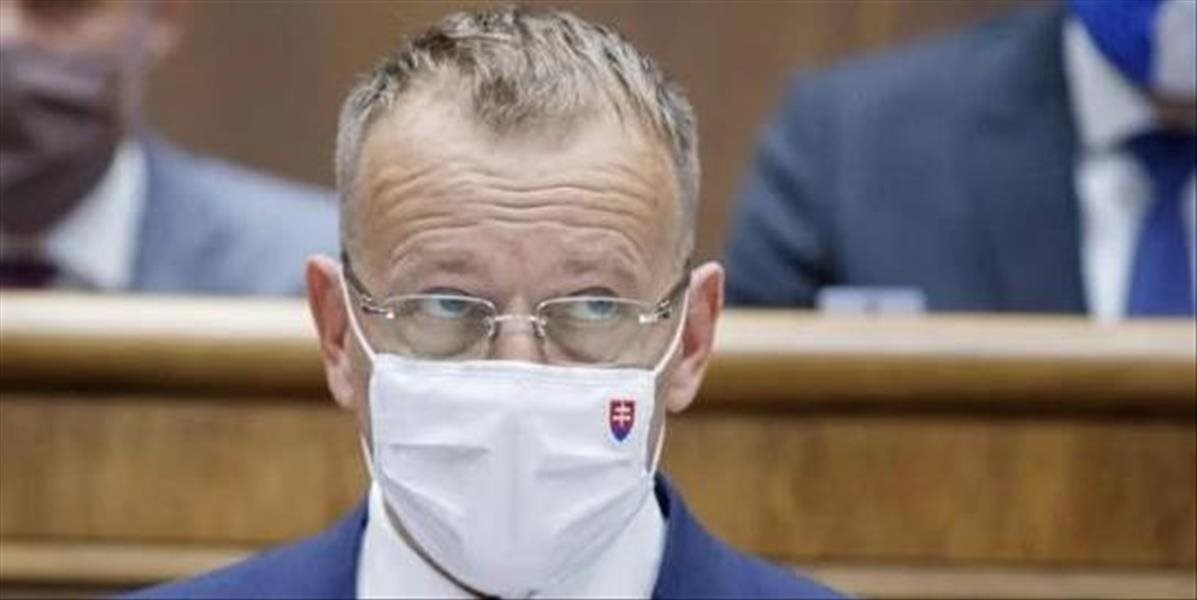 Správa z priebehu mimoriadnej schôdze národnej rady. Kollár prerušil rokovanie