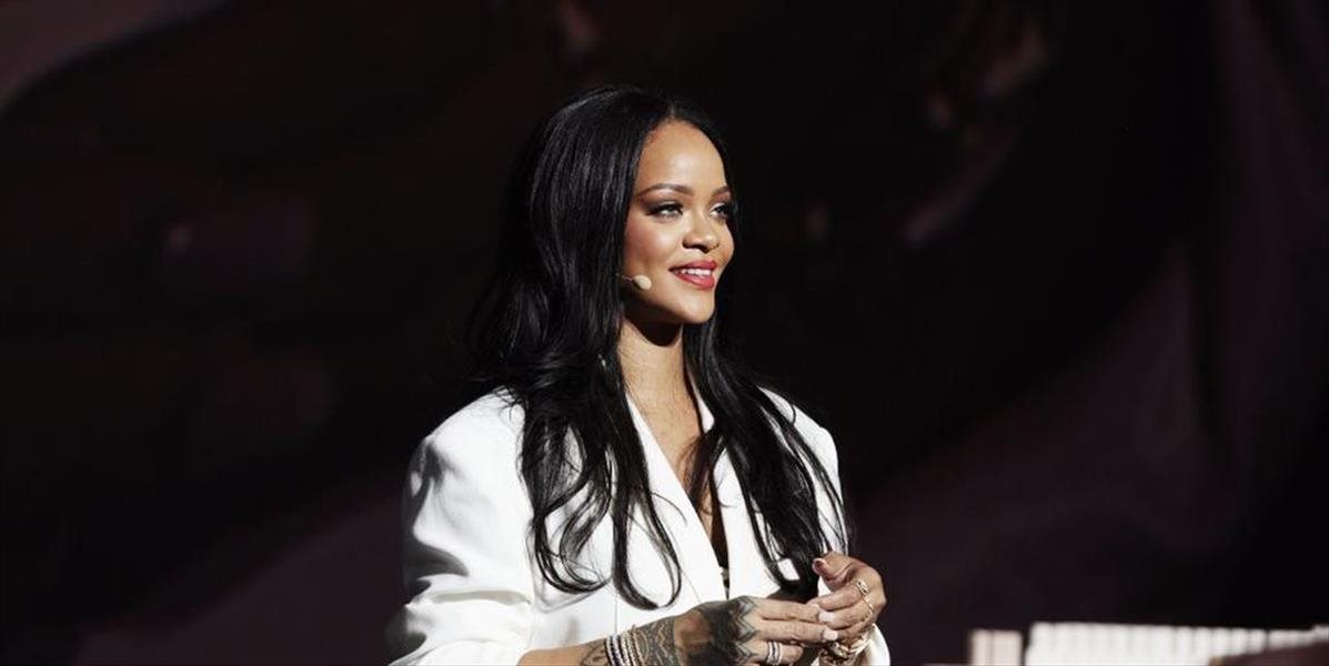 Rihanna sa stala miliardárkou, nebolo to však vďaka hudbe