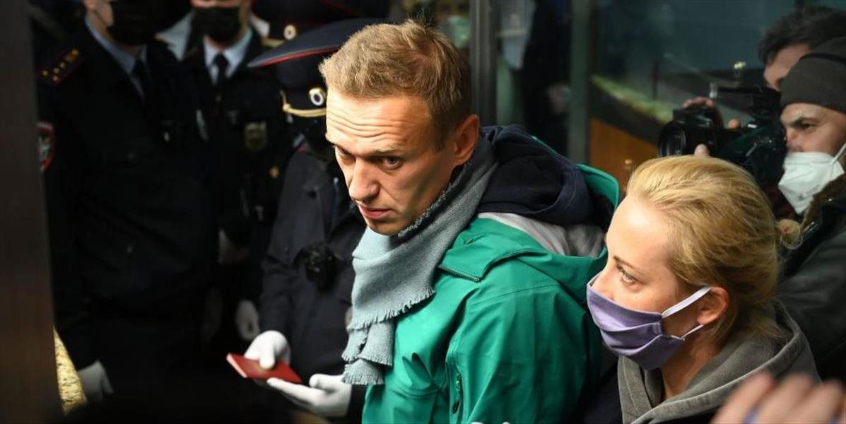 Alexej Navaľnyj má v Rusku čoraz menší vplyv. Všetkým jeho organizáciám zastavili činnosť!