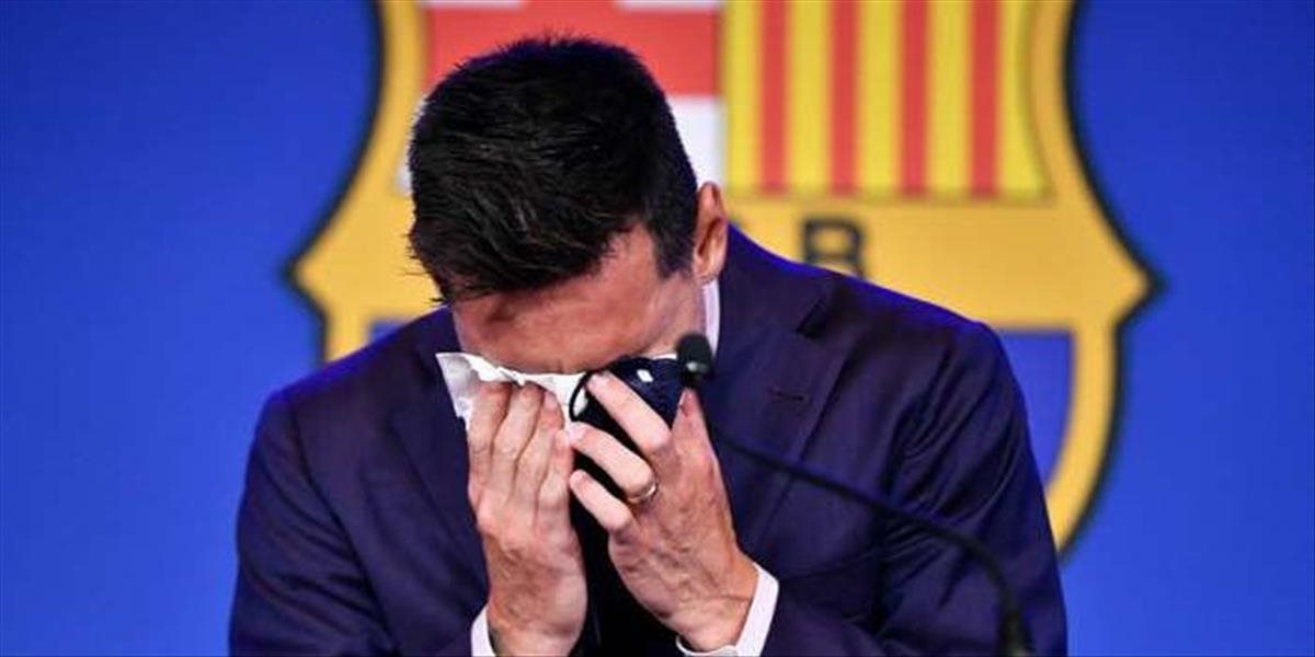 Messi sa rozplakal na tlačovej konferencii, potvrdil odchod z Barcelony