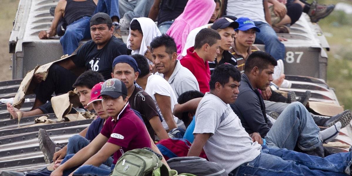 Najvyšší súd v USA nariadil obnovenie nekompromisného migračného programu Zostaň v Mexiku