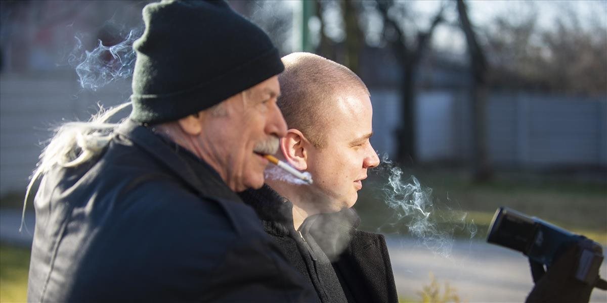 Youtuber Vasky sa za slová o roxorovej tyči postaví opäť pred sudcu