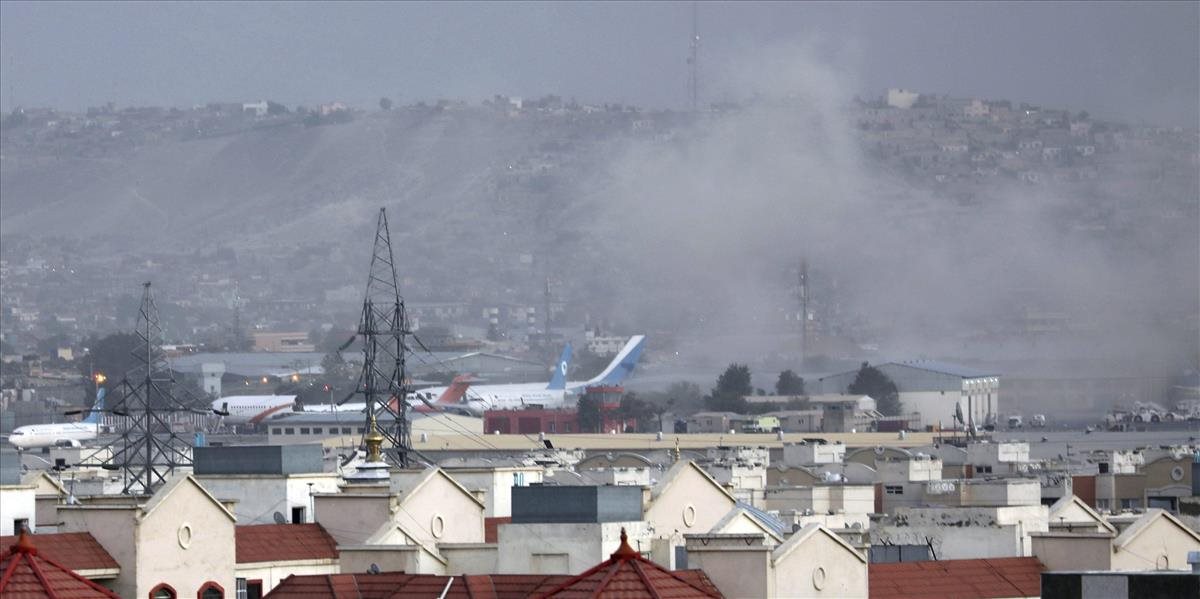 Američania zabili pri kábulskom letisku samovražedného útočníka!
