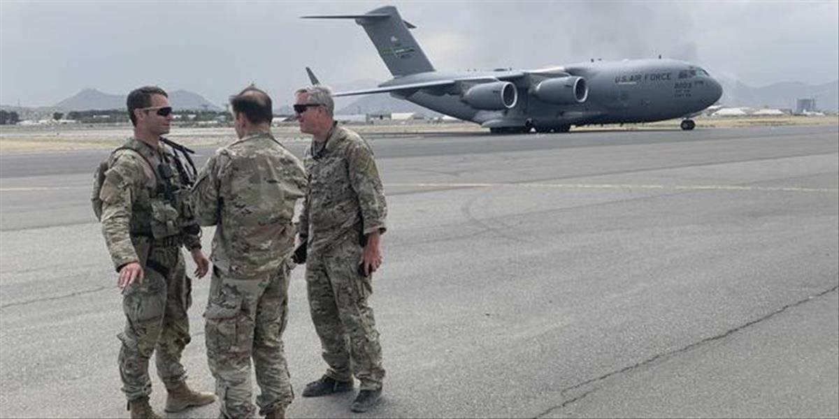 VIDEO: Posledné americké lietadlá už odleteli z Kábulu