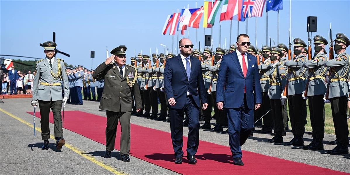Boris Kollár a Jaroslav Naď ocenili vzdušné sily