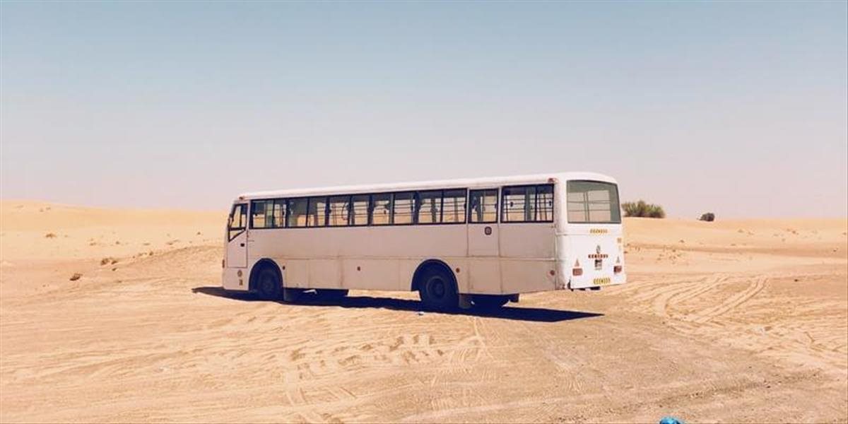 V Egypte havaroval autobus, hlásia 12 mŕtvych a 38 zranených