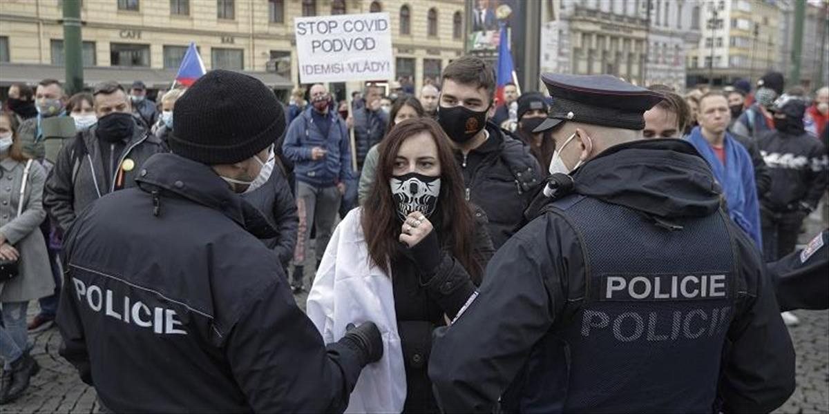 V Prahe sa konali demonštrácie proti koronavírusovým opatreniam v školách