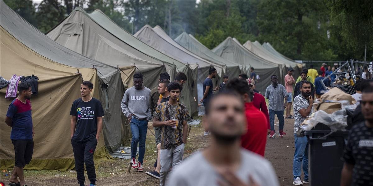 Na východe Poľska vyhlásili výnimočný stav. Dôvodom sú migranti