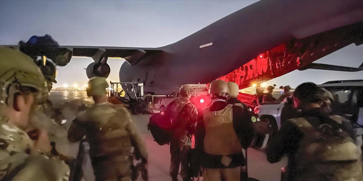 USA evakuovali z Afganistanu od konca augusta prvých Američanov