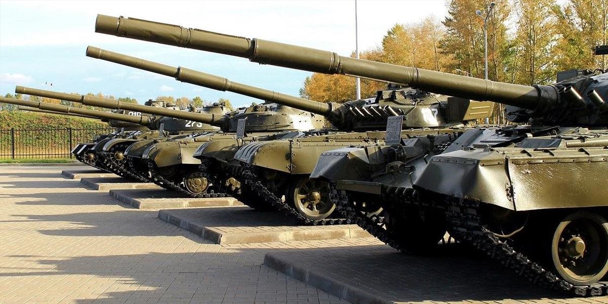 Vláda odklepla miliardy eur na modernizáciu armády! Rezort obrany nakúpi vozidlá 8x8 a tanky