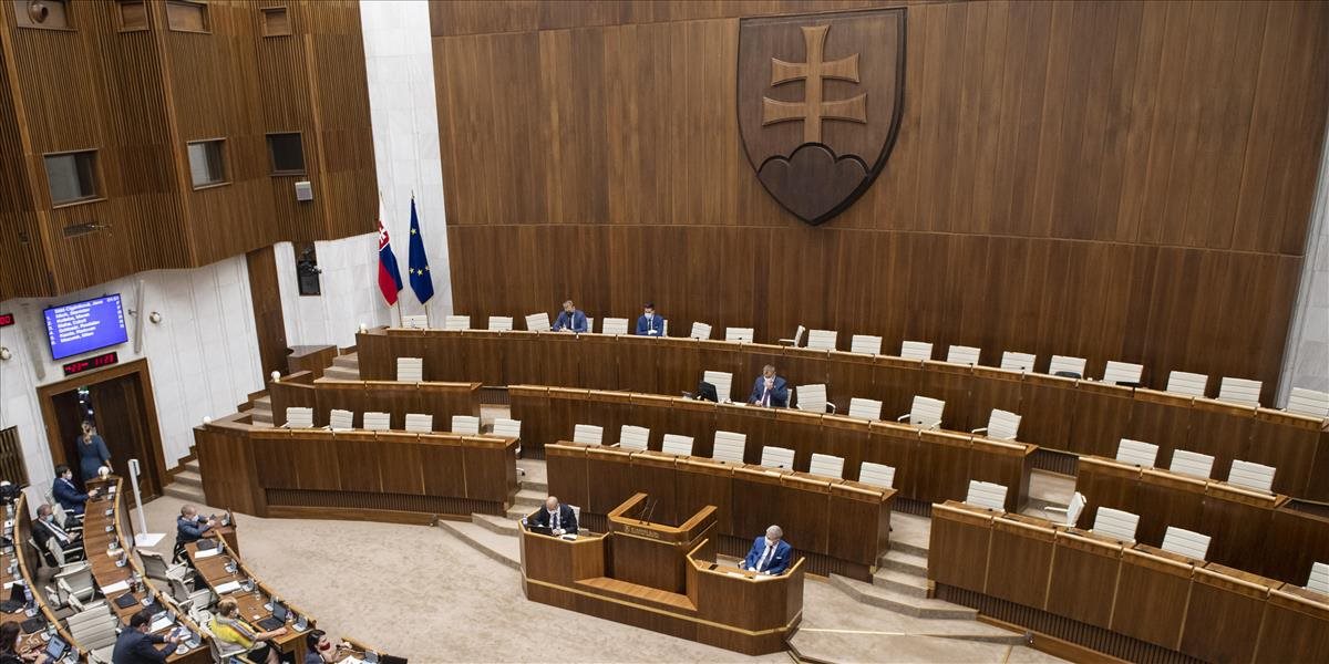 Vláda podporila návštevu pápeža ďalšími miliónmi eur. Na čo pôjdu?