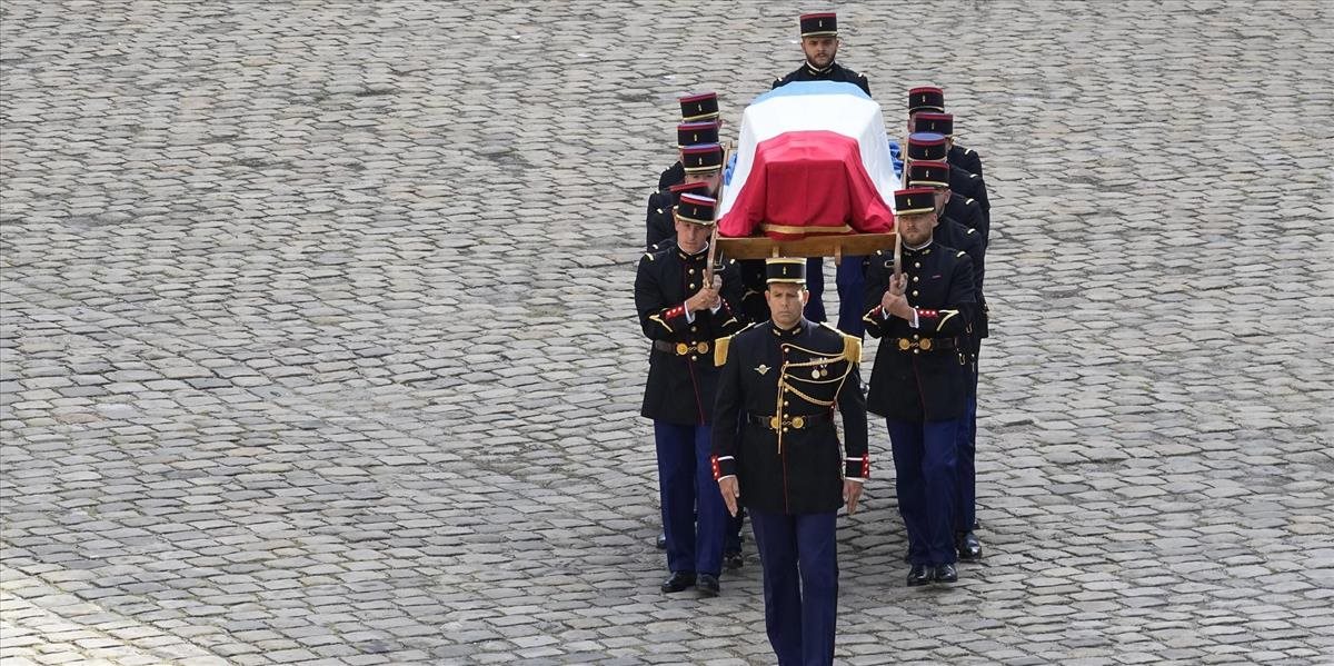 Rozlúčka ako sa patrí! Francúzi dali Belmondovi posledné zbohom