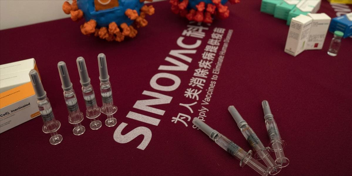 V JAR testujú čínsku vakcínu proti COVID-19 na bábätkách