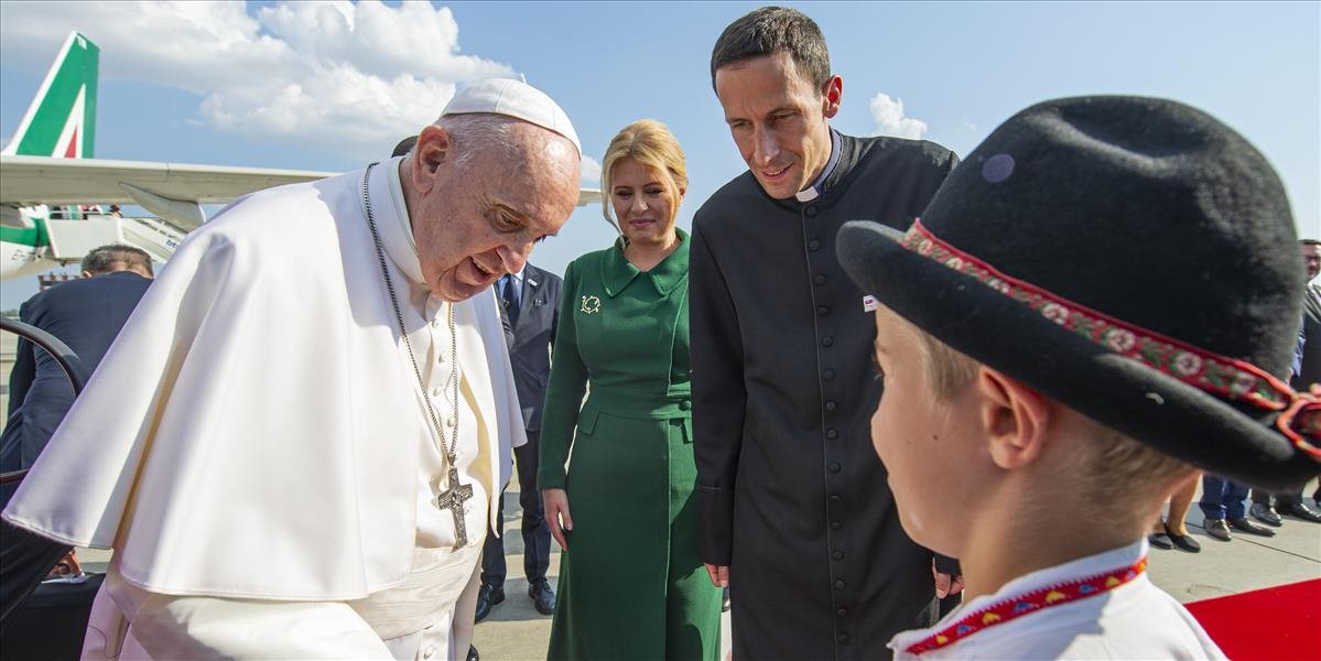 Prvé pocity zo stretnutia s pápežom na Slovensku. Aký bude mať dnes program?