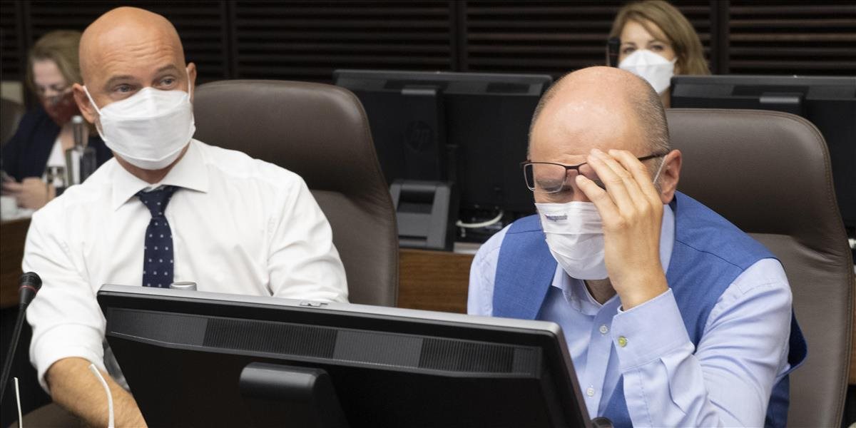 Prieskum ovládla strana Hlas-SD, liberáli zo SaS naberajú na podpore!