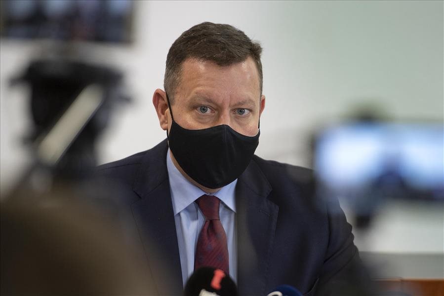 Existujú indície, že špeciálneho prokurátora Lipšica sleduje tajná služba!