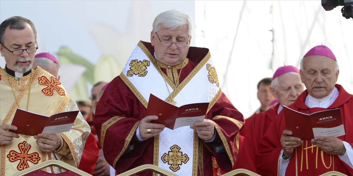 Arcibiskup, ktorý sa stretol s pápežom, mal pozitívny test na COVID-19