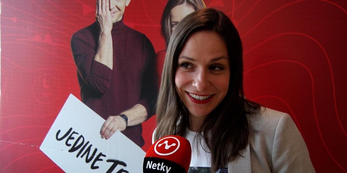 REPORTÁŽ: „Musela som nakrúcať v mínusových teplotách a bosá,“ tvrdí hlavná hrdinka romantickej komédie Veronika Khek Kubařová