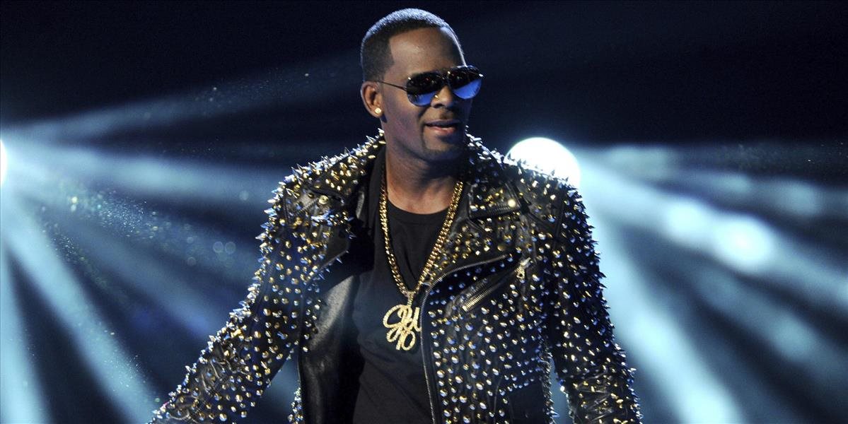 Speváka R. Kellyho uznali vinným. Hrozí mu doživotie!