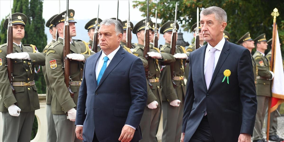 VIDEO: Orbán sa stretol s Babišom. Niektorých novinárov nepustili na ich besedu