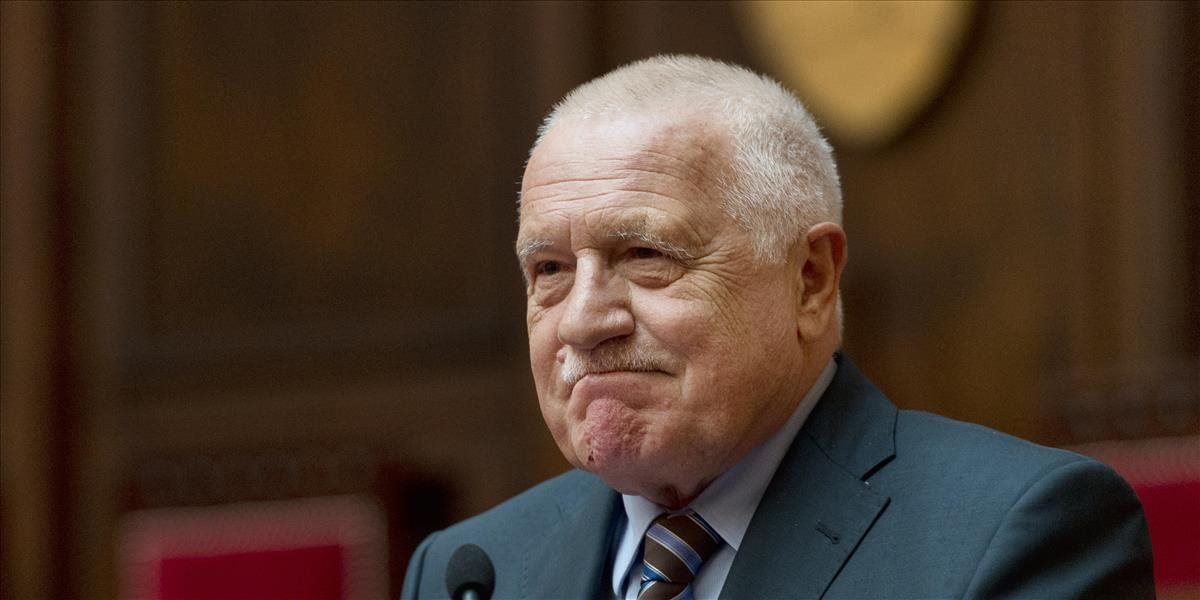 Za problémy Miloša Zemana môžu cigarety a alkohol, tvrdí Václav Klaus