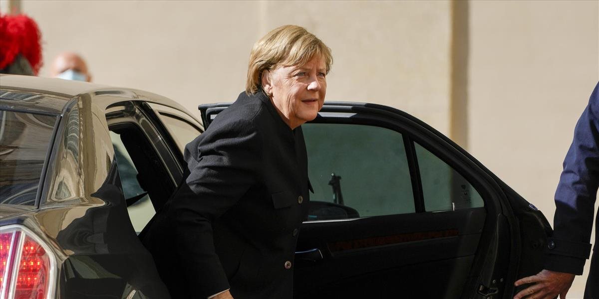 Angela Merkelová začína rozlúčkovú návštevu Izraela