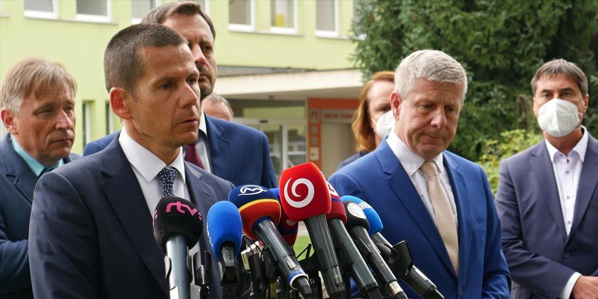 Polícia uplatní tvrdé opatrenia voči tým, ktorí atakujú zdravotníkov!