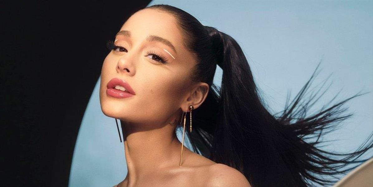 Ariana Grande rozdá 5 miliónov dolárov na bezplatnú psychoterapiu pre ľudí z celého sveta