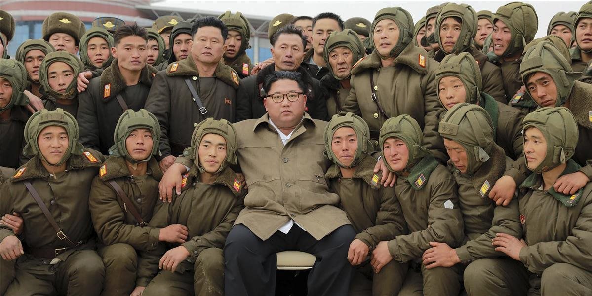 VIDEO: Kim Čong-un chce vybudovať neporaziteľnú armádu. Aké má plány?