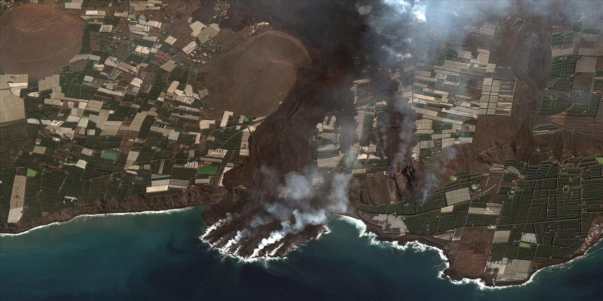 Na ostrove La Palma evakuovali ďalšie stovky ľudí. K ich obydliam sa nebezpečne priblížila láva