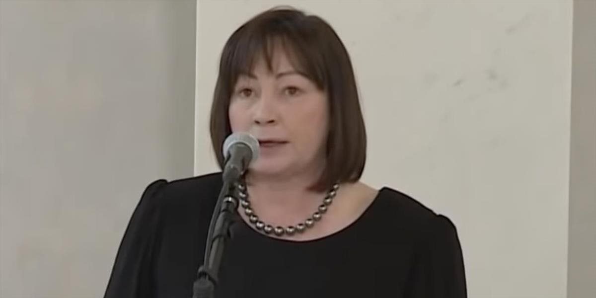 VIDEO: Ivana Zemanová dnes pred kamerami bránila manžela! Verejnosť žiada o trpezlivosť