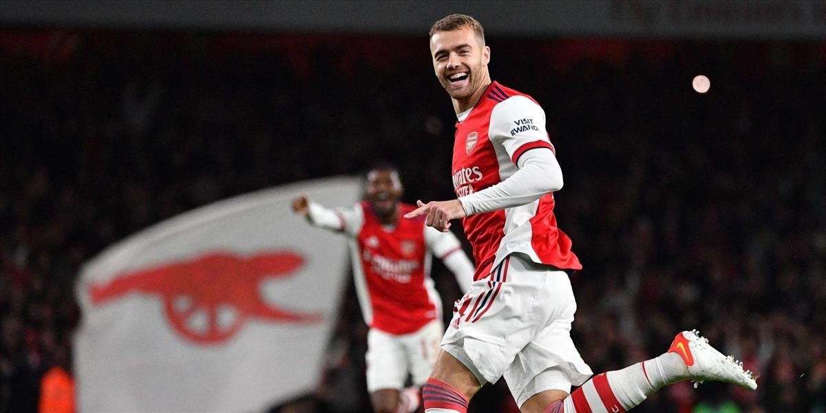 EFL Cup:  Arsenal vyradil Bielsov Leeds, Chelsea postúpila po penaltovom rozstrele