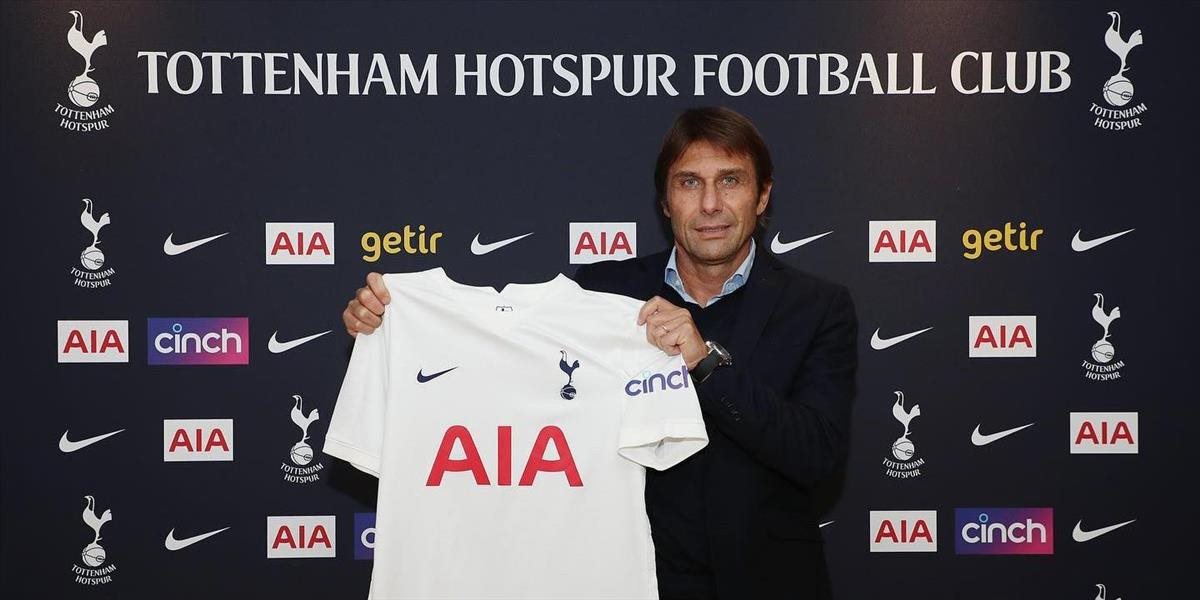 PL: Conte sa vracia do Londýna