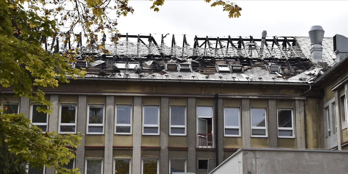 Vyčíslili škody po požiari nemocnice v Ružomberku. Kto ich zaplatí?