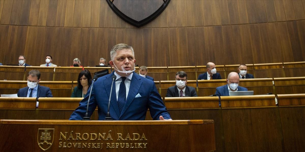 REPORTÁŽ - Robert Fico: "Tento štát je v prdeli. Ale totálnej."