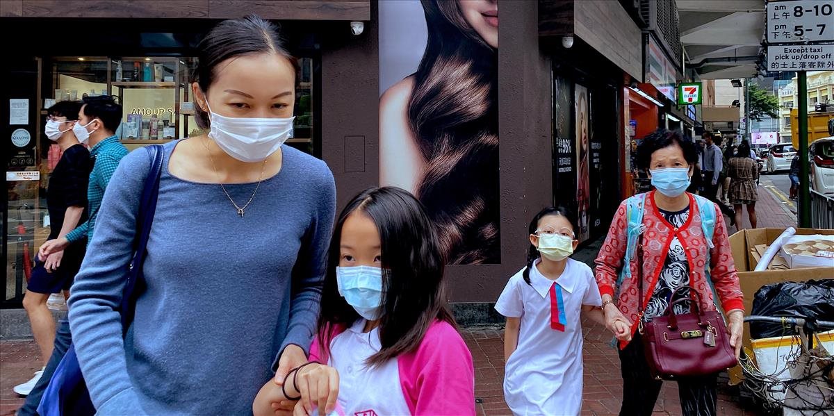 V Singapure pritvrdili proti antivaxerom! Za lekársku starostlivosť si zaplatia z vlastného vrecka