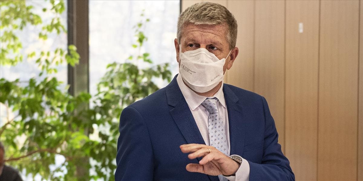 Lockdown za dva týždne asi neskončí. Potrvá minimálne do Vianoc!